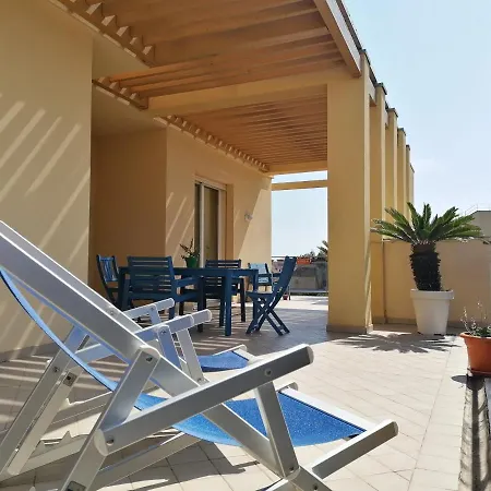 Maena Apartment
