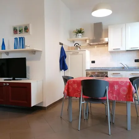Maena Apartment Albenga